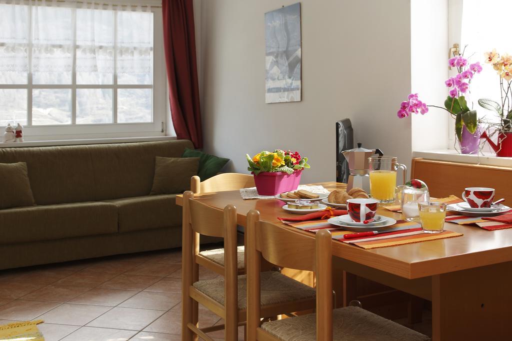 Residenza Andreotti Apartment Ossana Bilik gambar